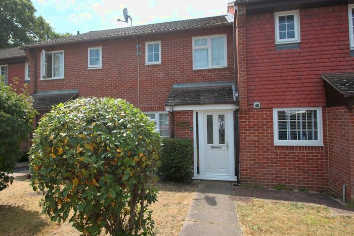 2 Bedroom Terraced House To Rent In Old School Close, Butlocks Heath, Netley Abbey, SO31