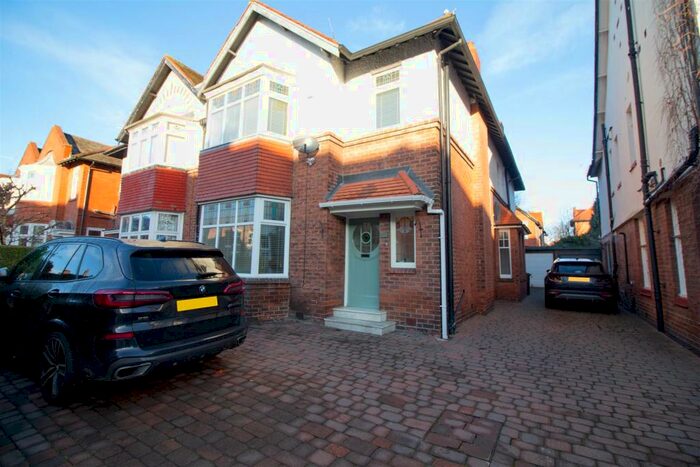 4 Bedroom Semi-Detached House To Rent In Osborne Road, Newcastle Upon Tyne, NE2