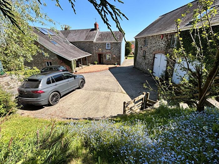 5 Bedroom Detached House For Sale In St Clears, Carmarthenshire, SA33