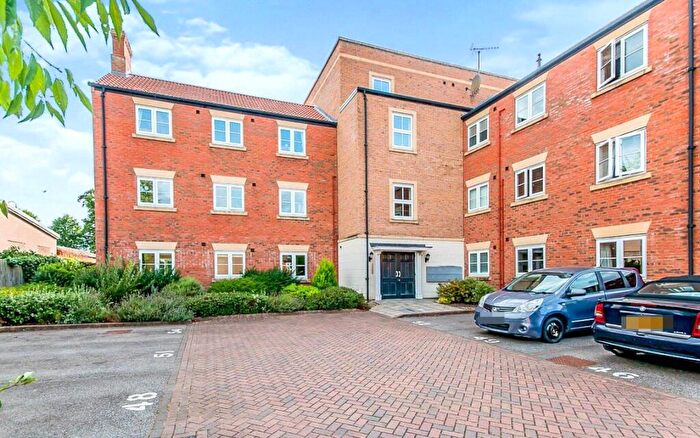 2 Bedroom Apartment For Sale In Riverside, Boston., PE21