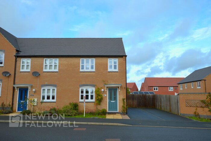3 Bedroom Semi-Detached House To Rent In Haydock Avenue, Barleythorpe, LE15