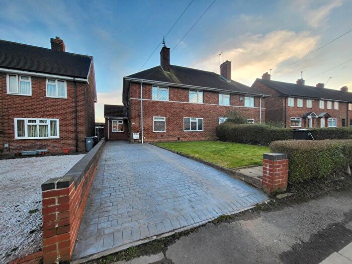 4 Bedroom House To Rent In Quinton Road West, Quinton, Birmingham, B32