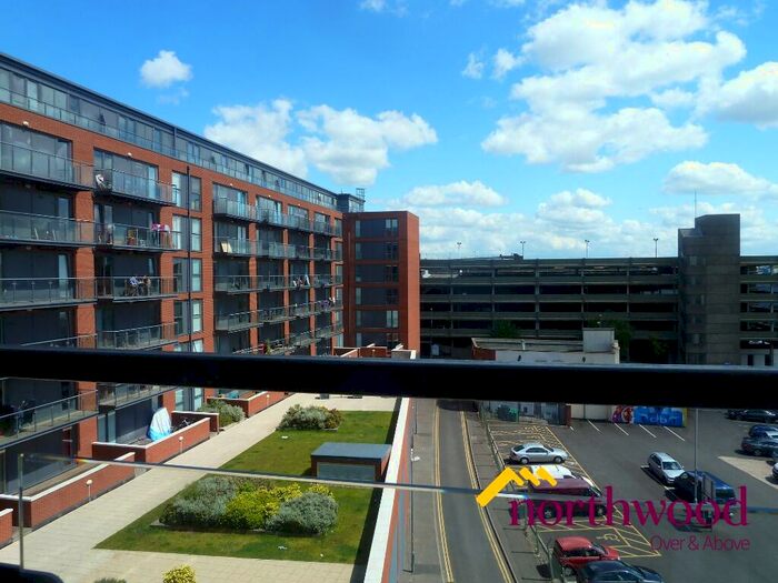 2 Bedroom Flat To Rent In Bromsgrove Street, City Centre, Birmingham, B5