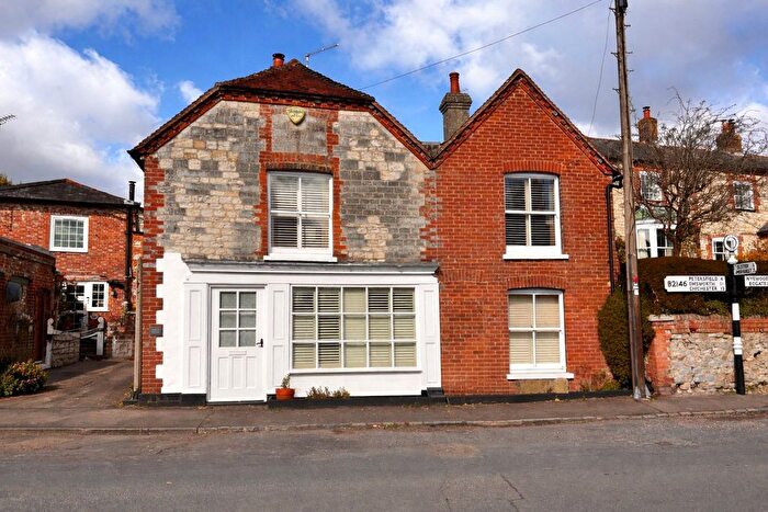 3 Bedroom Detached House For Sale In North Lane, South Harting, Petersfield, West Sussex, GU31