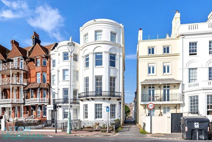 1 Bedroom Flat For Sale In Marine Parade, Brighton, BN2