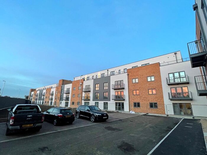 1 Bedroom Apartment To Rent In Apartment, Hawthorn Apartments, Gorse Road, Luton, Bedfordshire, LU1
