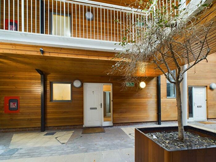 2 Bedroom Flat To Rent In Anvil Street, Bristol, BS2