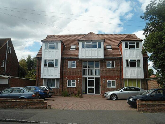 2 Bedroom Flat To Rent In Victoria Drive, Bognor Regis, PO21