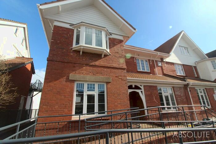 1 Bedroom Flat To Rent In Coworth Court, Midvale Road, Paignton, Devon, TQ4