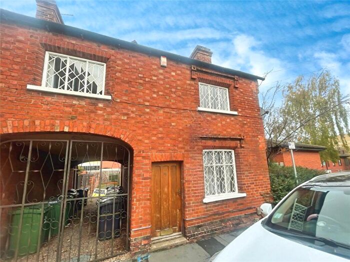 3 Bedroom End Of Terrace House For Sale In Pinfold Gate, Loughborough, Leicestershire, LE11
