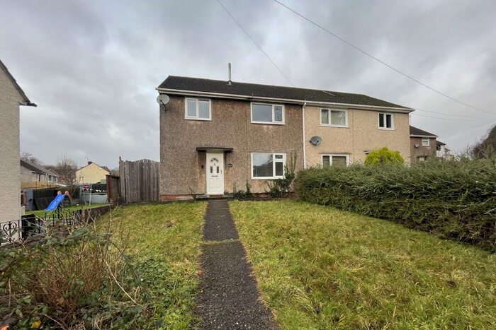 3 Bedroom Property To Rent In Newport Road, Pontllanfraith, Blackwood, NP12