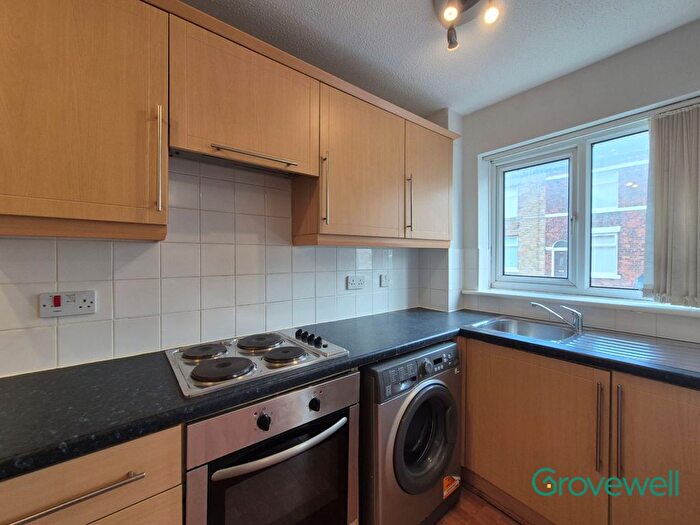 1 Bedroom Maisonette To Rent In St. Thomas Court, Bury, BL9