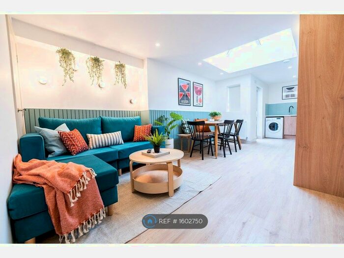 5 Bedroom Terraced House To Rent In Irving Road, Coventry, CV1