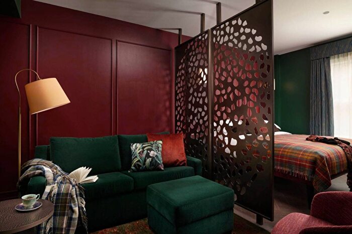 Studio To Rent In The Other House, South Kensington, London, SW7