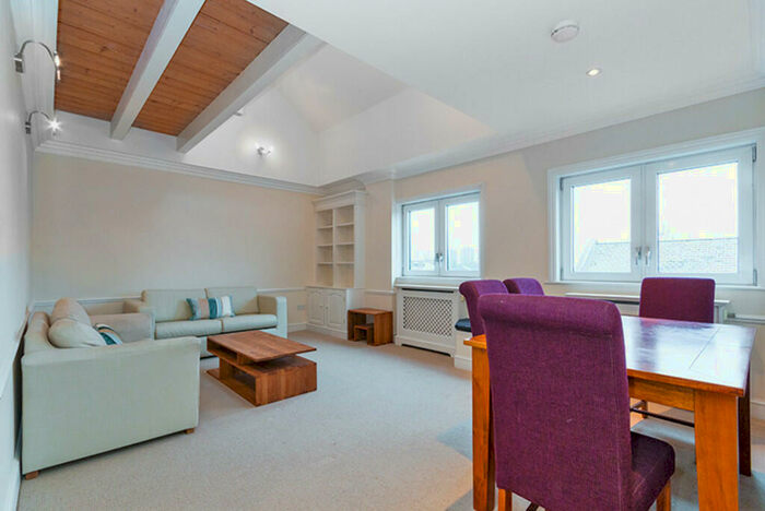 2 Bedroom Apartment To Rent In Plantation Wharf, Battersea Riverside, SW11