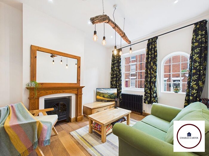 2 Bedroom Semi Detached House To Rent In East Street, Tewkesbury, GL20