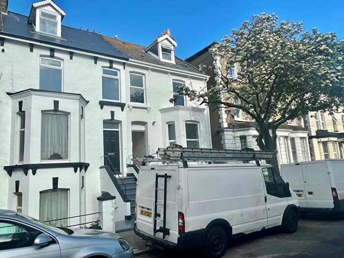 2 Bedroom Flat To Rent In Arthur Road, Margate, CT9