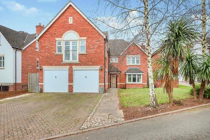 5 Bedroom Detached House For Sale In The Water Gardens, Wolverhampton, West Midlands, WV4