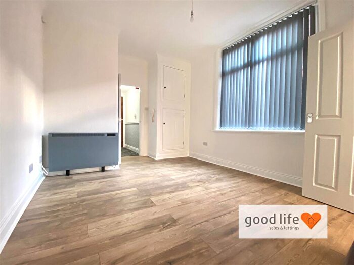 Studio To Rent In Thornhill Gardens, Ashbrooke, Sunderland, SR2