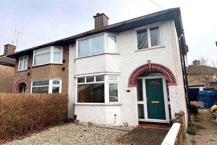 3 Bedroom Semi-Detached House To Rent In Marsh Lane, Headington, Oxford, OX3