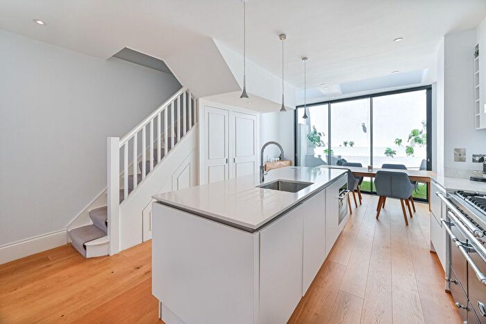 3 Bedroom Property To Rent In Southvale Road, Blackheath, London, SE3