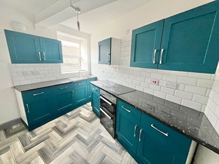 2 Bedroom Flat To Rent In Horton Street, Halifax, HX1