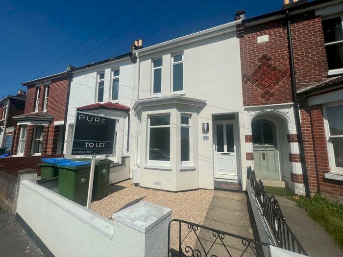 3 Bedroom House To Rent In Salem Street, Southampton, SO15