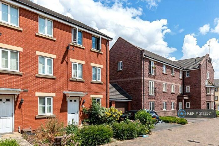 5 Bedroom End Of Terrace House To Rent In Shakespeare Avenue, Bristol, BS7