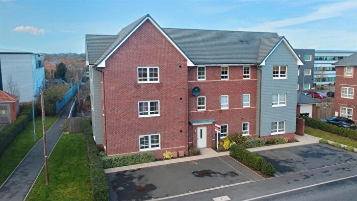 2 Bedroom Flat For Sale In Regeneration Way, Beeston, Nottingham, NG9