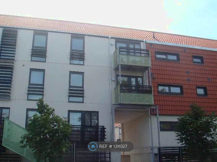 2 Bedroom Flat To Rent In Upper Chase, Chelmsford CM2