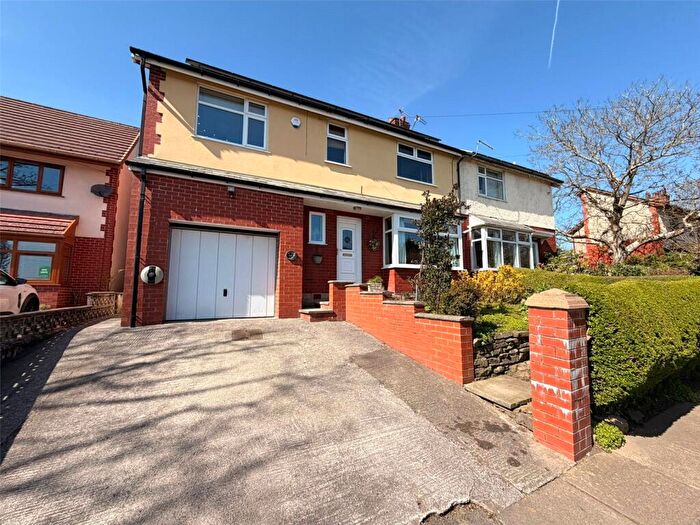 5 Bedroom Semi Detached House For Sale In Brownlow Road, Horwich, Bolton, BL6