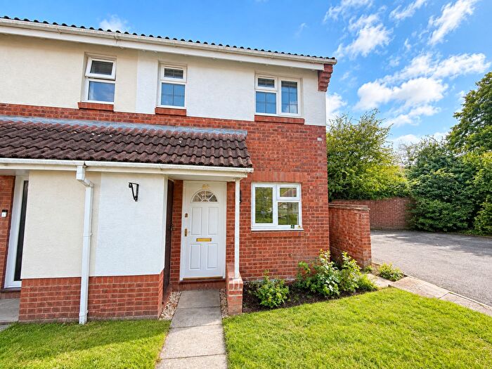 2 Bedroom End Of Terrace House To Rent In Bickford Close, Barrs Court, BS30