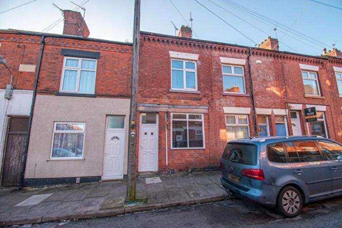 2 Bedroom Terraced House To Rent In Pool Road, Leicester, LE3
