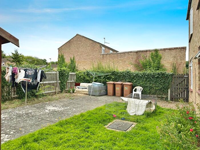 1 Bedroom Flat For Sale In Pittneys, Peterborough, PE4