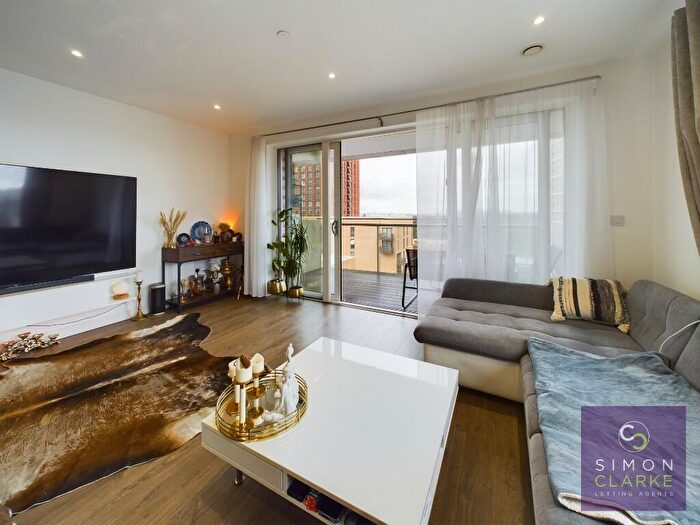 2 Bedroom Apartment For Sale In Damsel Walk, London, NW9
