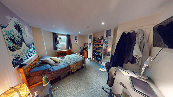 7 Bedroom Terraced House To Rent In Delph Mount, Woodhouse, Leeds, LS6