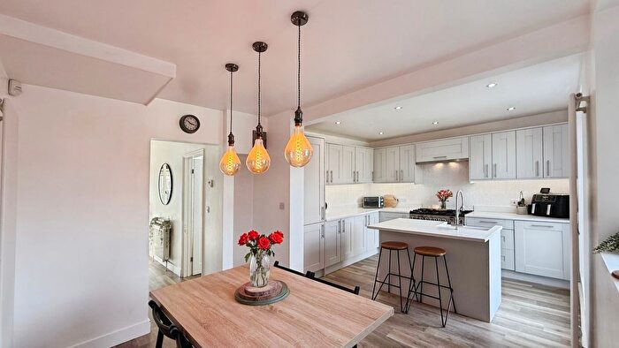 3 Bedroom Terraced House For Sale In School Road, Brislington, Bristol, BS4