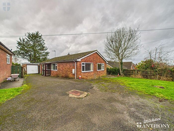 3 Bedroom Bungalow For Sale In Winslow Road, Granborough, Buckingham, MK18