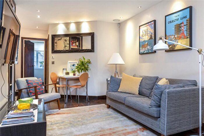 1 Bedroom Apartment To Rent In Thornhill Road, Barnsbury, Islington, London, N1