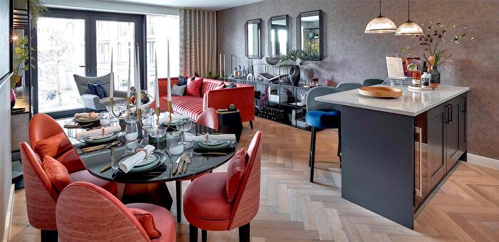 1 Bedroom Flat For Sale In Saffron Gardens, London Dock, Wapping, E1W