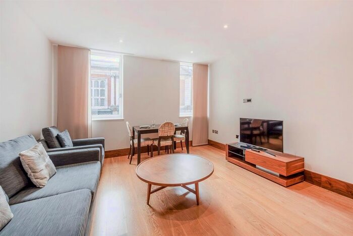 1 Bedroom Flat To Rent In Baker Street, Marylebone, NW1