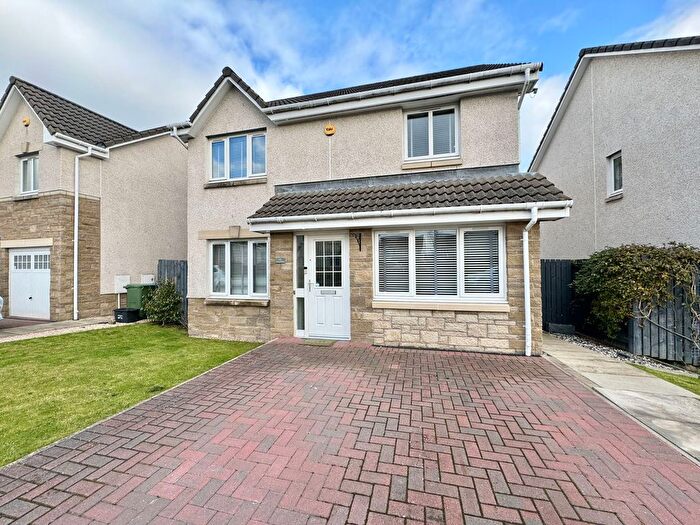 3 Bedroom Detached House For Sale In Cotland Drive, Falkirk, FK2