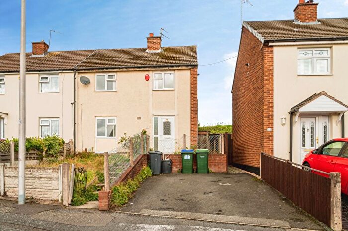 3 Bedroom Semi-Detached House For Sale In Coleridge Road, Birmingham, B43