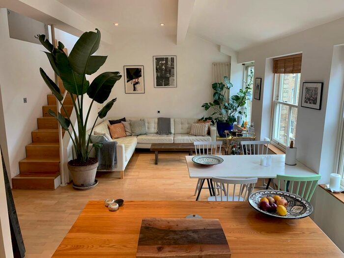 2 Bedroom Flat To Rent In Dufferin Avenue, Old Street, London, EC1Y