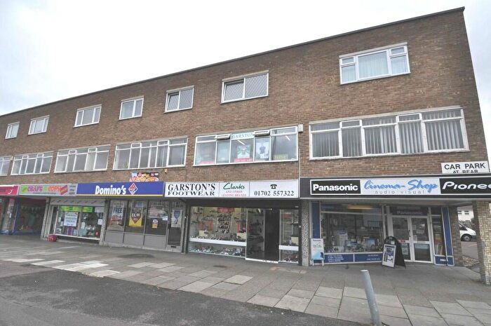 2 Bedroom Flat To Rent In London Road, Hadleigh, Essex, SS7