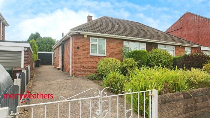 2 Bedroom Semi-Detached Bungalow For Sale In Croft Road, Brinsworth, S60