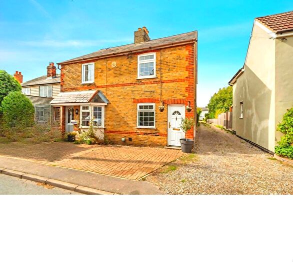 2 Bedroom Semi-Detached House For Sale In Churchfields, West Mersea, CO5