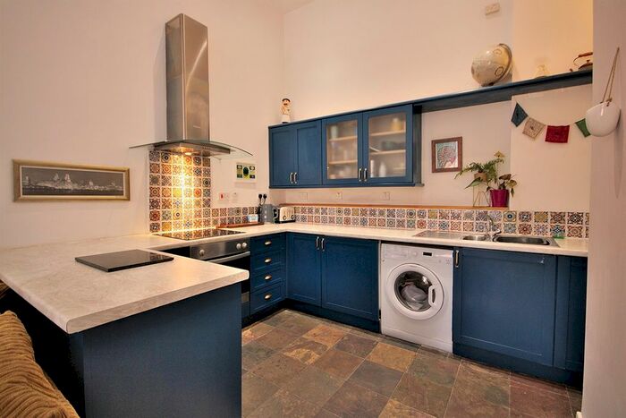 2 Bedroom Flat To Rent In Benson Street, Liverpool, L1