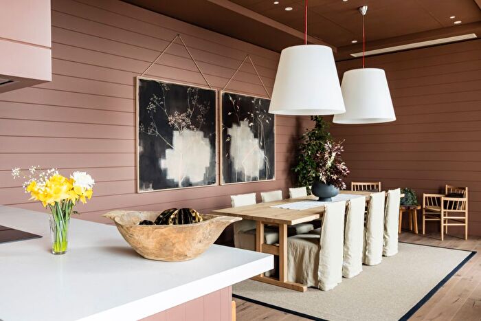 2 Bedroom Flat To Rent In Greenford, UB6