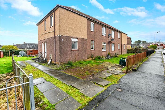 3 Bedroom Flat For Sale In Lawfield Avenue, West Kilbride, North Ayrshire, KA23